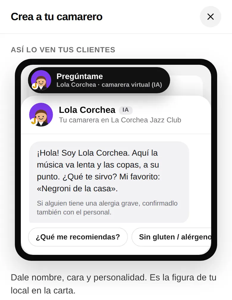 Pantalla Crea a tu camarero en el móvil: la vista previa con el botón Pregúntame, la cabecera del chat con la etiqueta IA y el saludo con su plato favorito